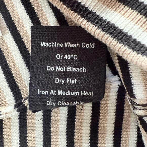 NWT Monrow Easy Stripe Knit Sweater Shorts Size Large - Picture 8 of 11